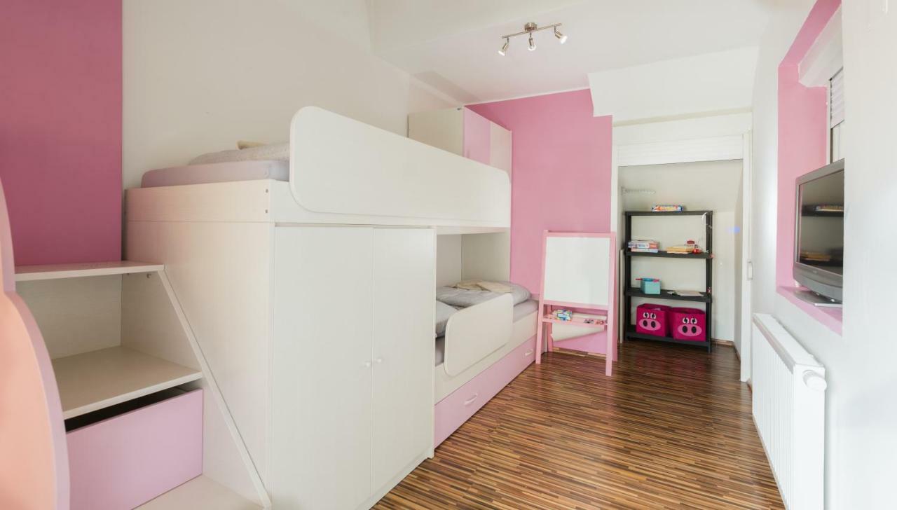 Boomerang Apartment Блед Екстериор снимка